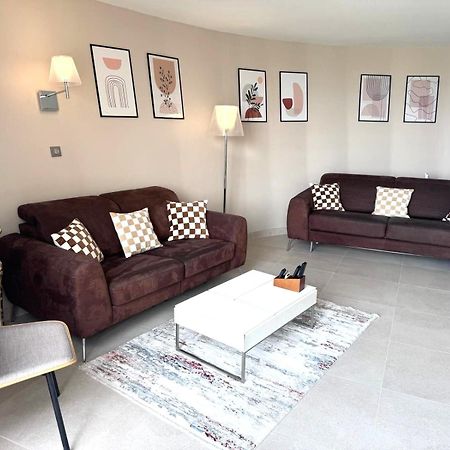 Penthouse Vue Mer Avec Rooftop,Jacuzzi,Et Parking Prive Antibes Exterior photo