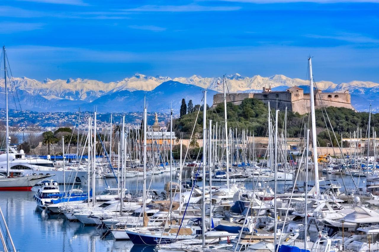 Penthouse Vue Mer Avec Rooftop,Jacuzzi,Et Parking Prive Antibes Exterior photo